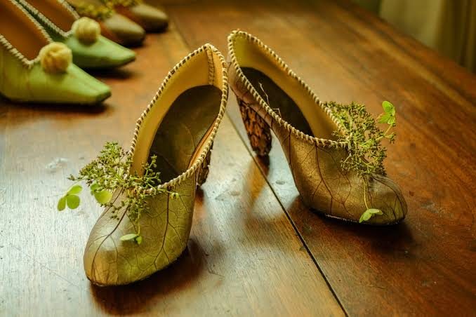 Sunday Shoes